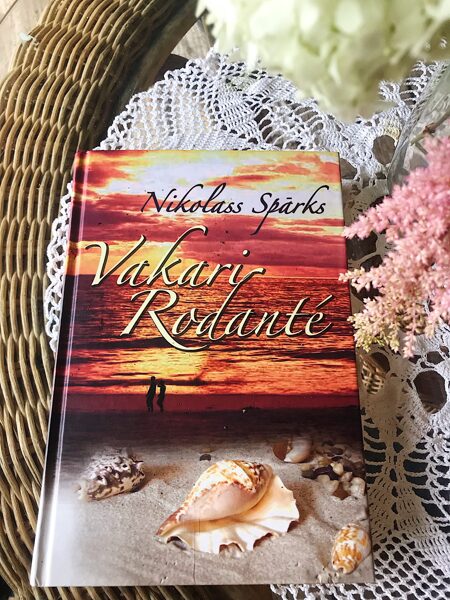 Vakari Rodante. Nikolass Spārks