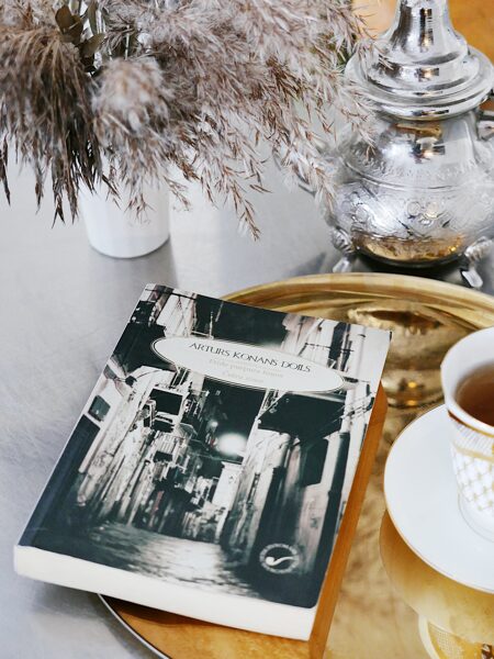 Etīde purpura toņos/Četru zīme. Artūrs Konans Doils