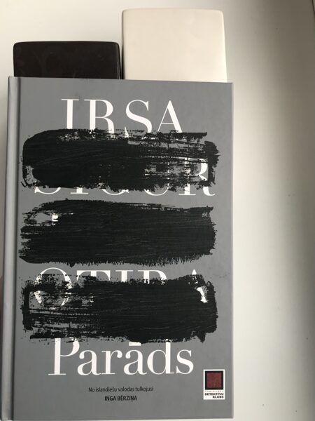 Parāds. Irsa Sigurdardotira