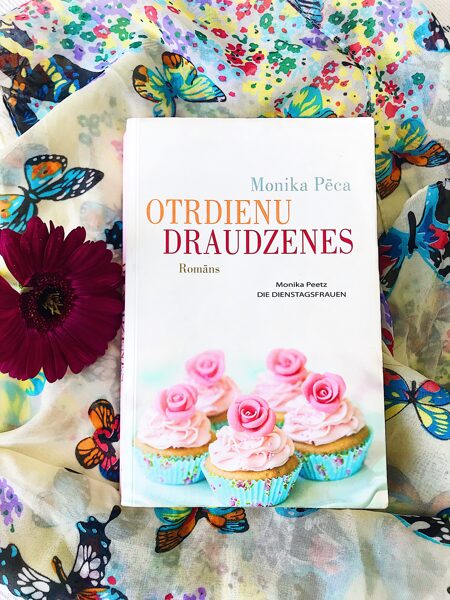 Otrdienu draudzenes. Monika Pēca